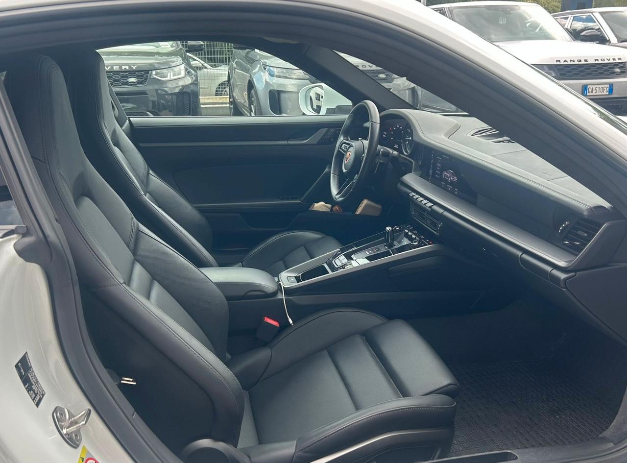 Porsche 911 Carrera 4S