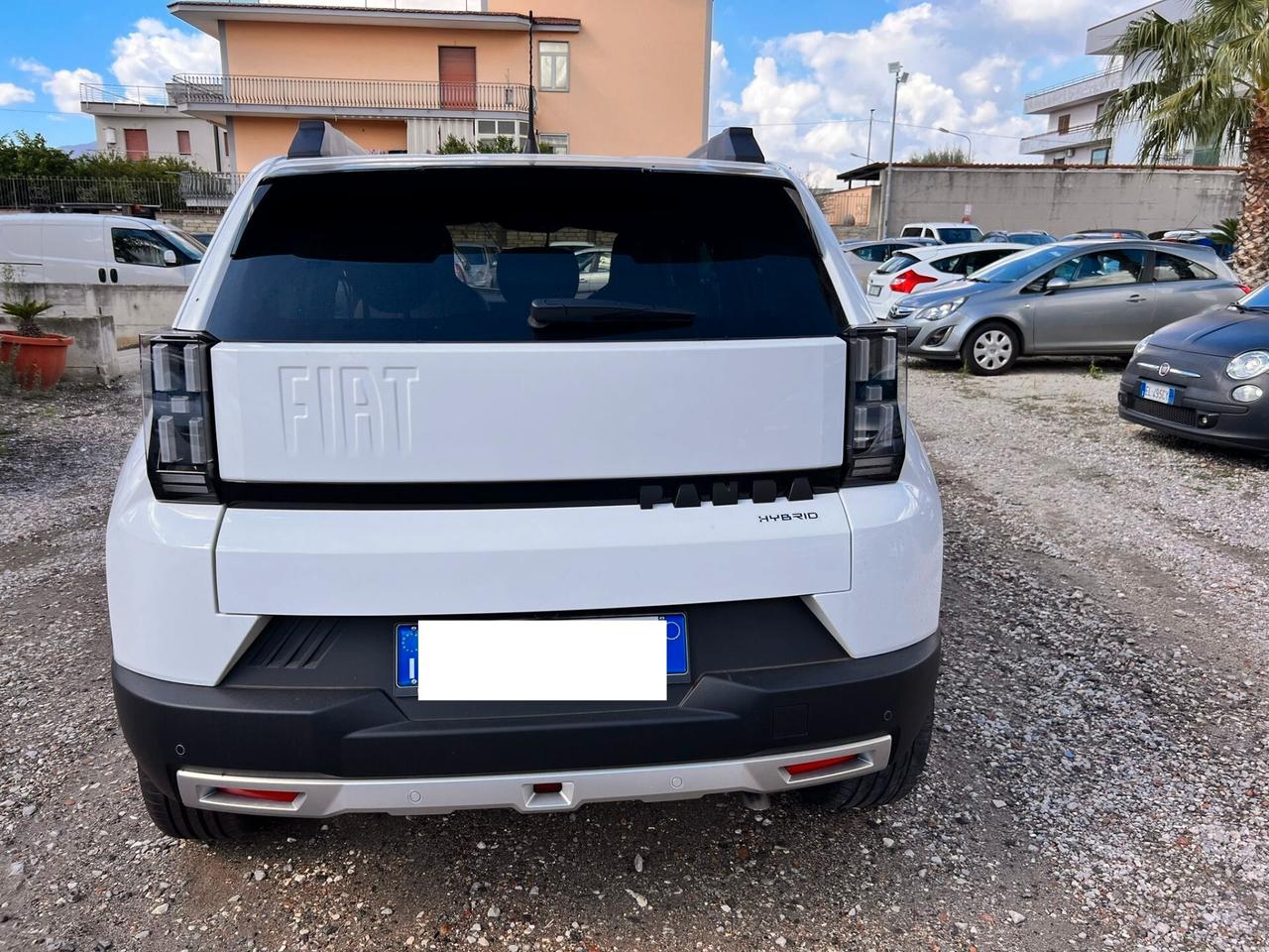 Fiat Grande Panda 1.2 Hybrid 110 CV S&S La Prima