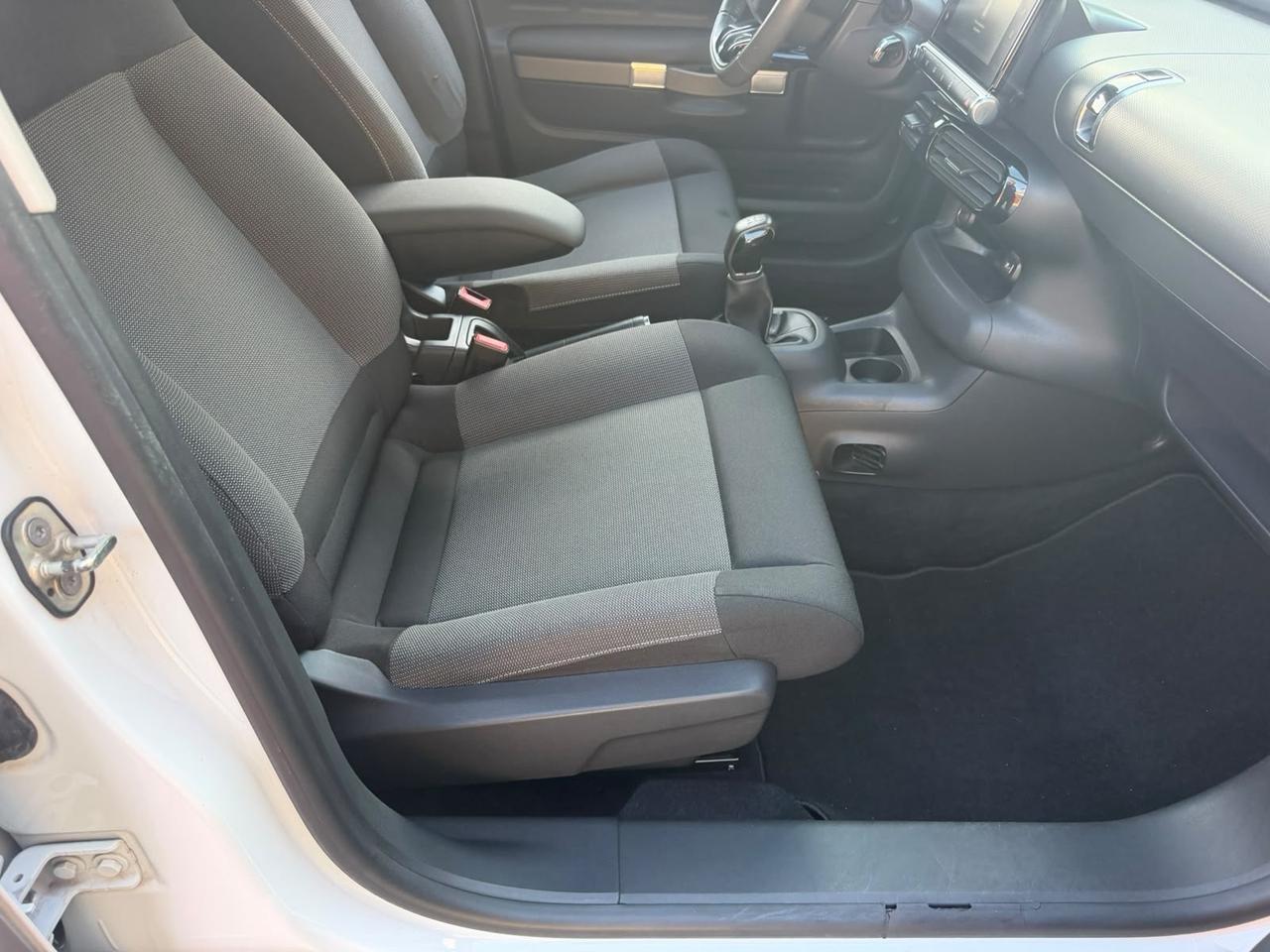 Citroen C4 Cactus PureTech 82 Shine neopatentati