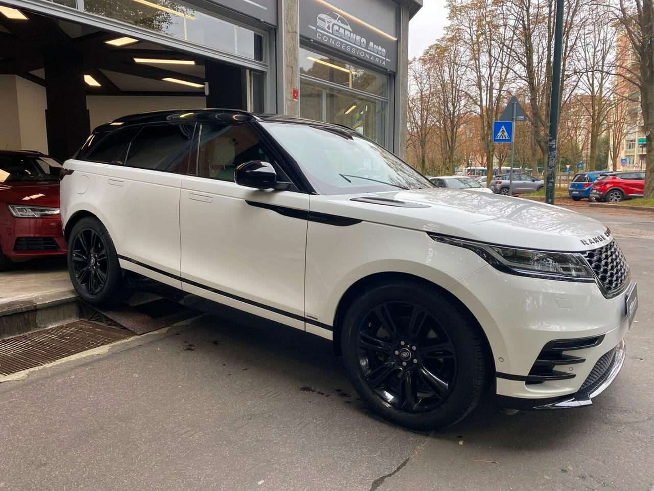 Land Rover Range Rover Velar Range Rover Velar 2.0D I4 240 CV R-Dynamic