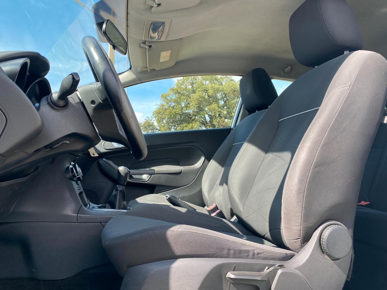 FORD - Fiesta - 1.0 80 CV 3p. Titanium ST-LINE - FINANZIABILE - NEOPATENTATI