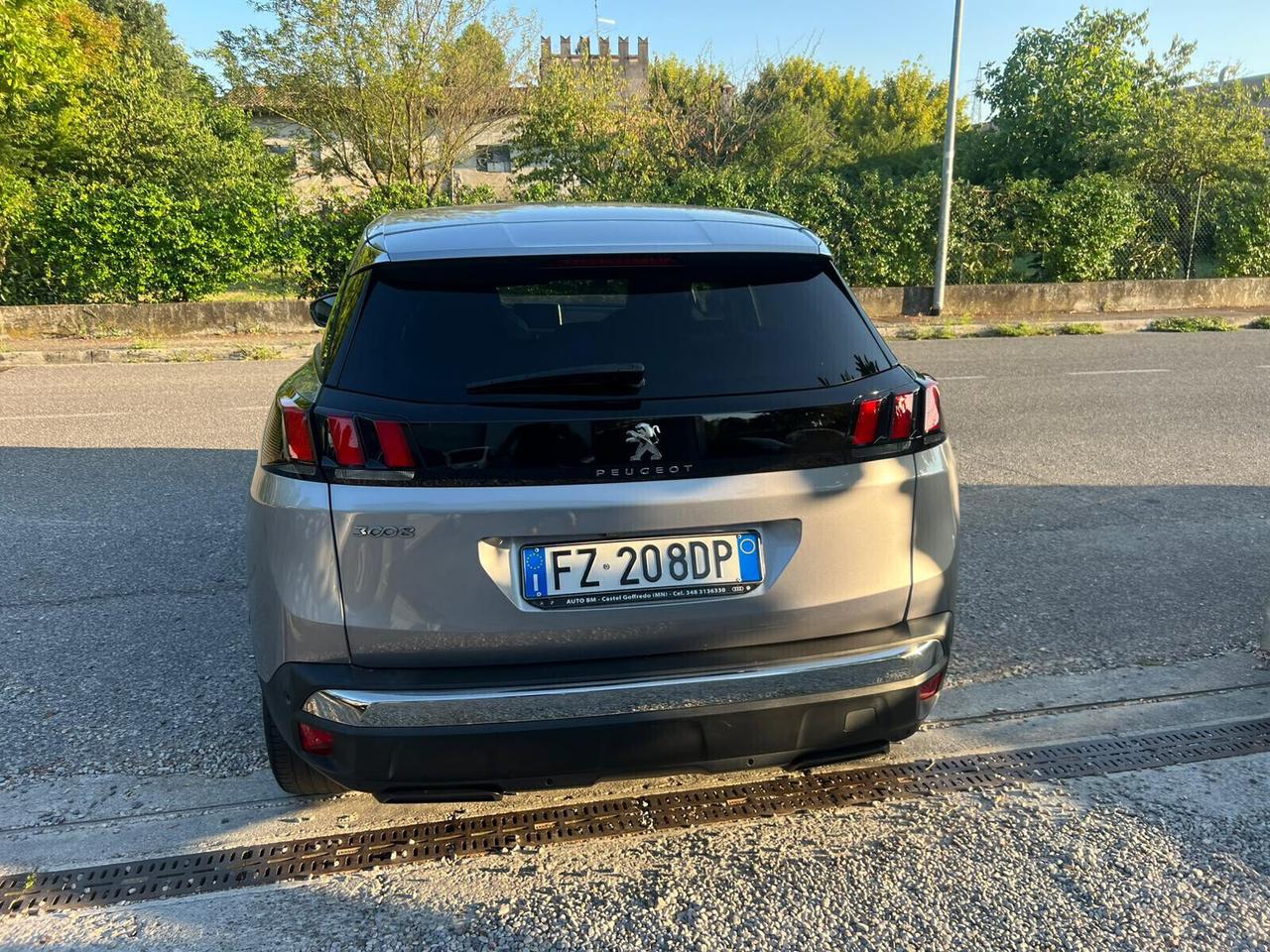 Peugeot 3008 BlueHDi 130 S&S EAT8 Allure