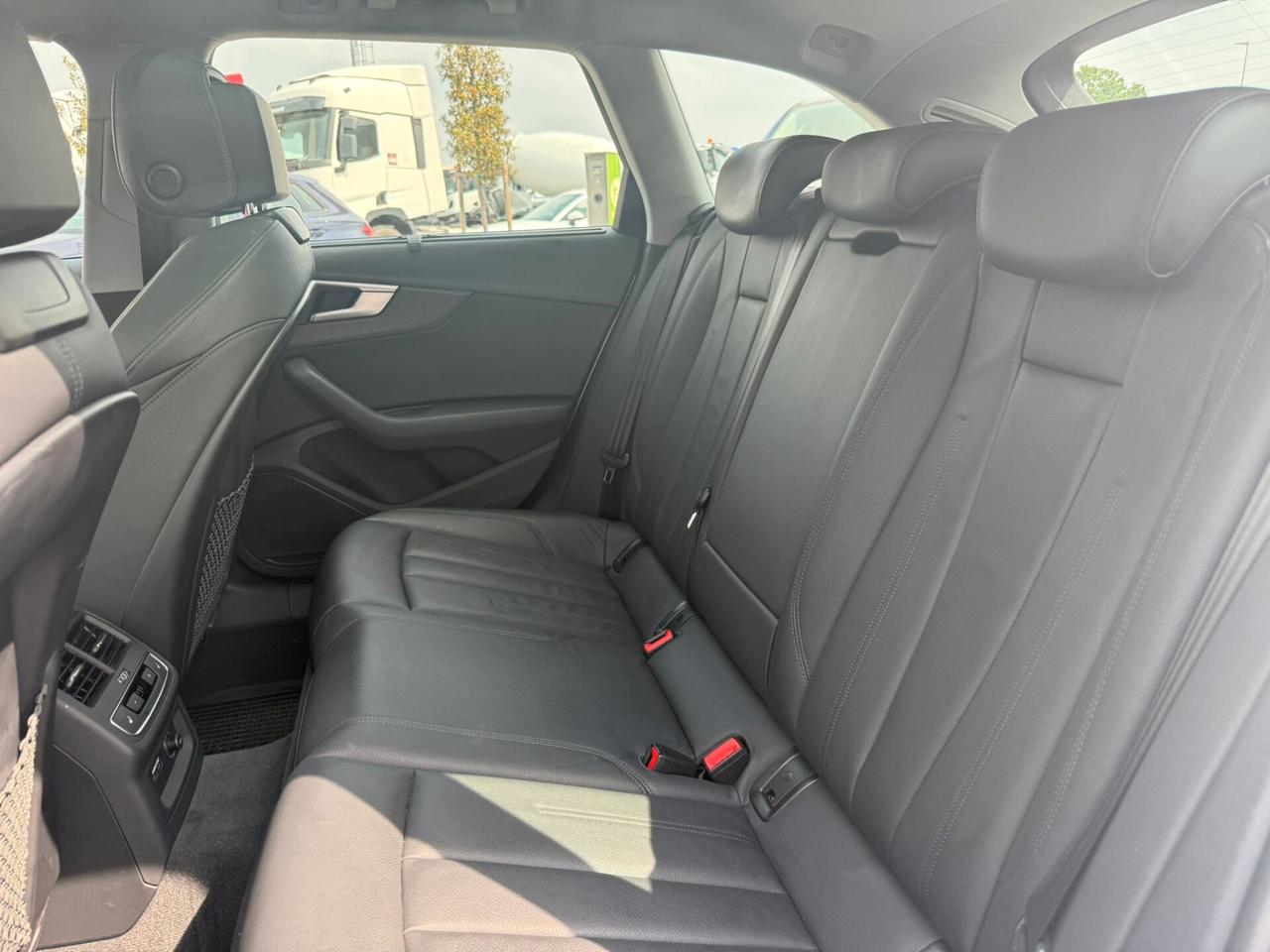 Audi A4 allroad 3.0 TDI 218 CV S tronic Business Evolution