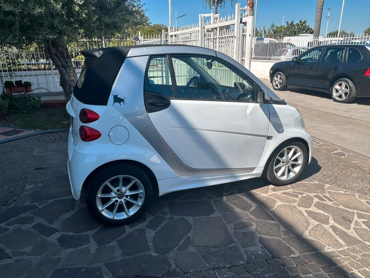 Smart ForTwo 1000 52 kW MHD cabrio passion