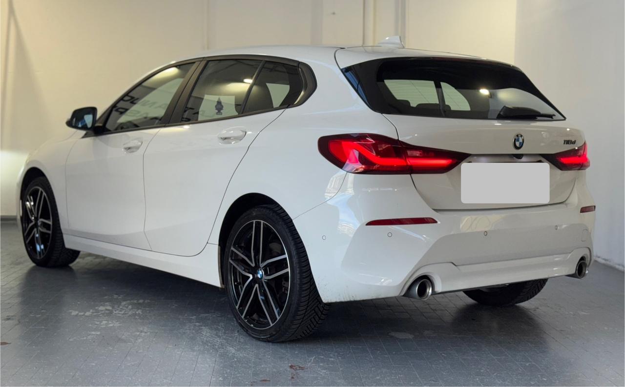 Bmw 118 118d 5p. Advantage