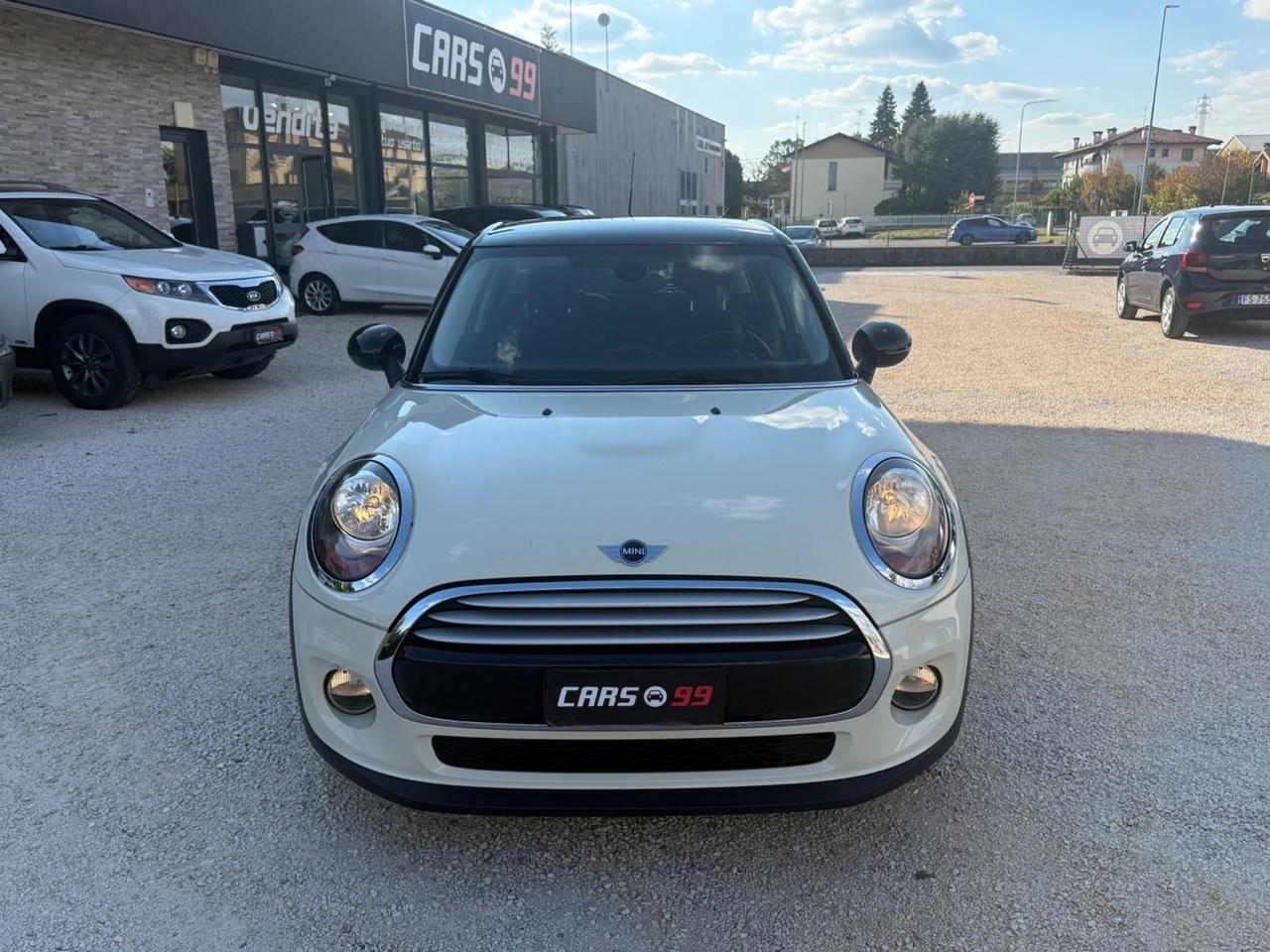 Mini 1.5 Cooper D Business XL 5 porte