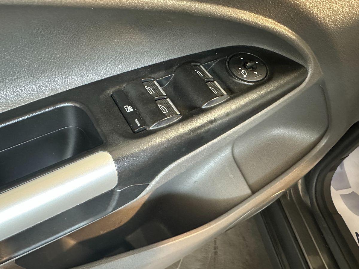 FORD Tourneo Connect Gran 1.5 TDCi 120CV Titanium