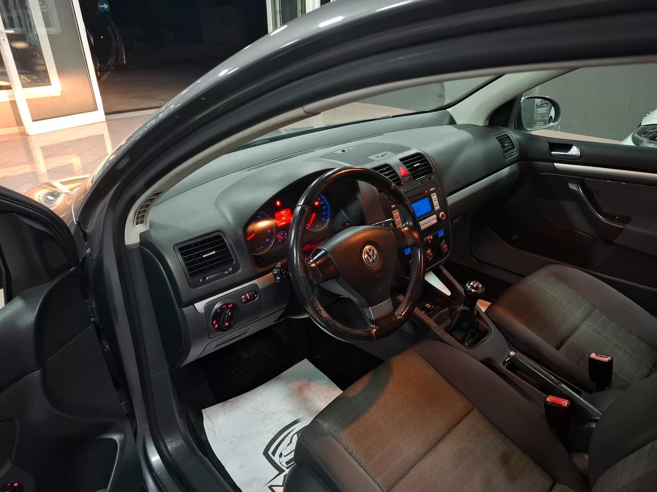 Volkswagen Golf 1.4 benzina 80cv NEOPATENTATO