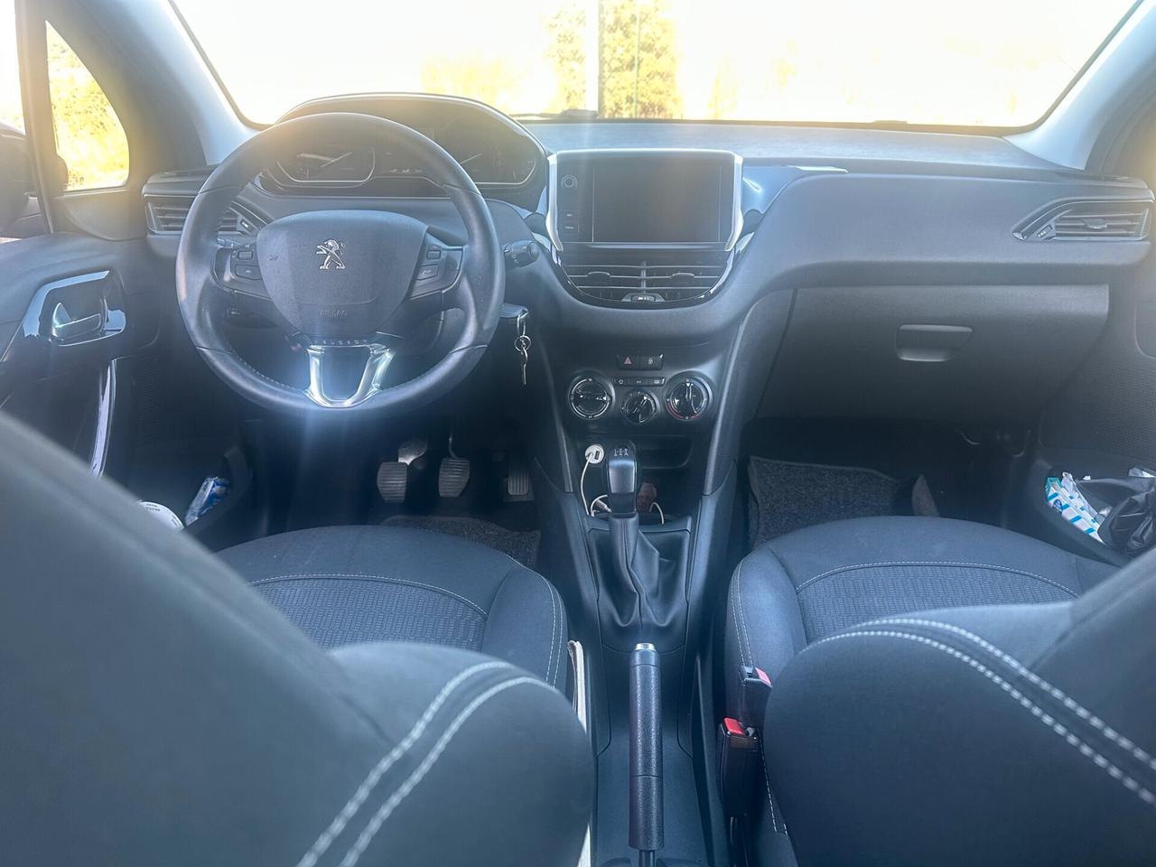Peugeot 208 PureTech 82 5p. GPL Active