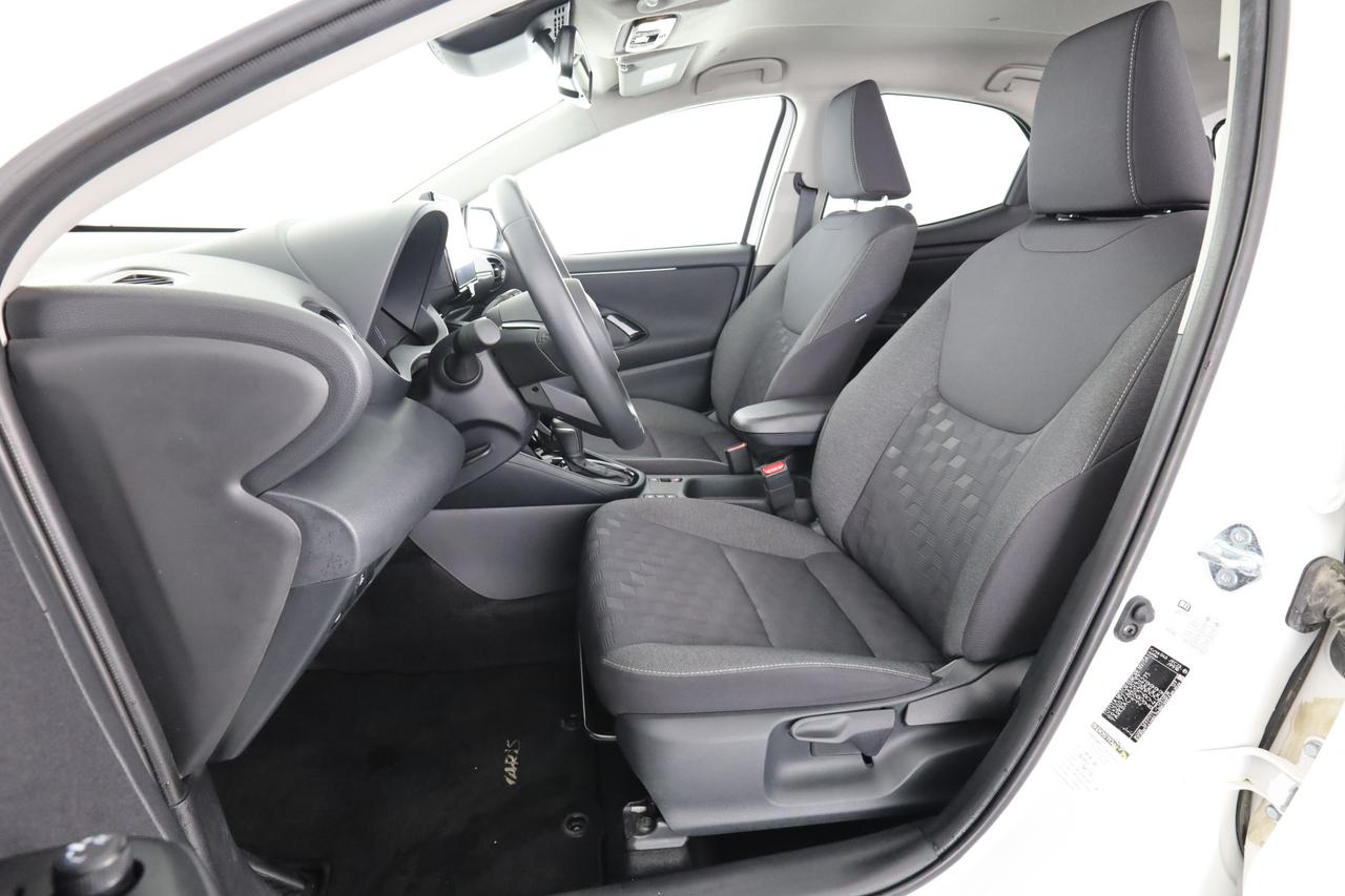 TOYOTA Yaris 4ª serie Yaris 1.5 Hybrid 5 porte Trend