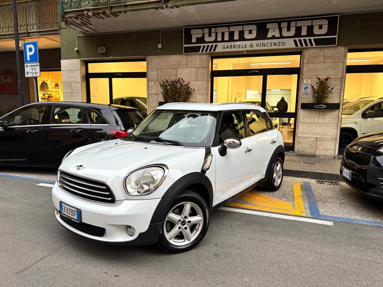Mini Cooper Countryman 1.6D idonea neo patentati