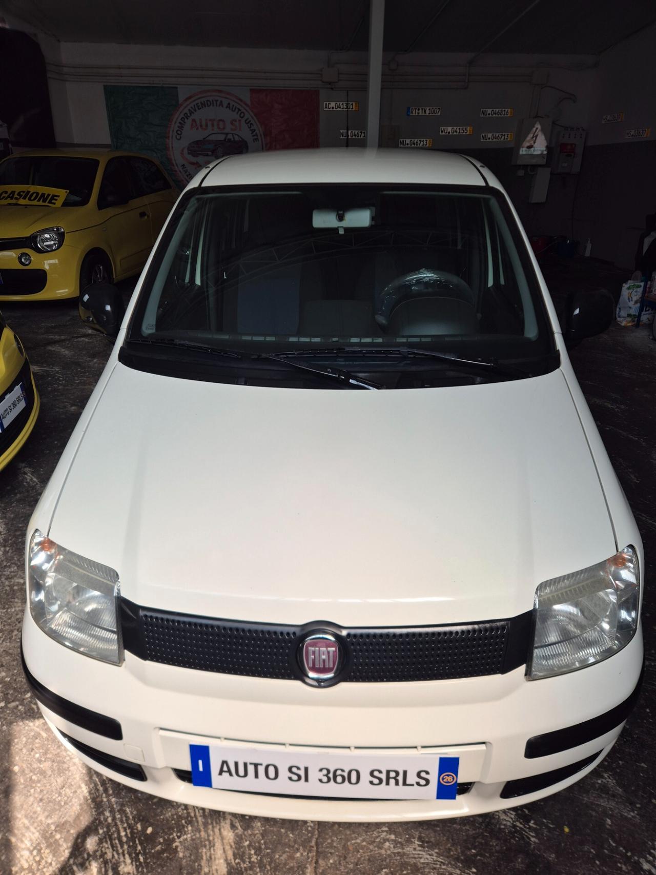 Fiat Panda 1.2 benzina euro 5 neo patentati