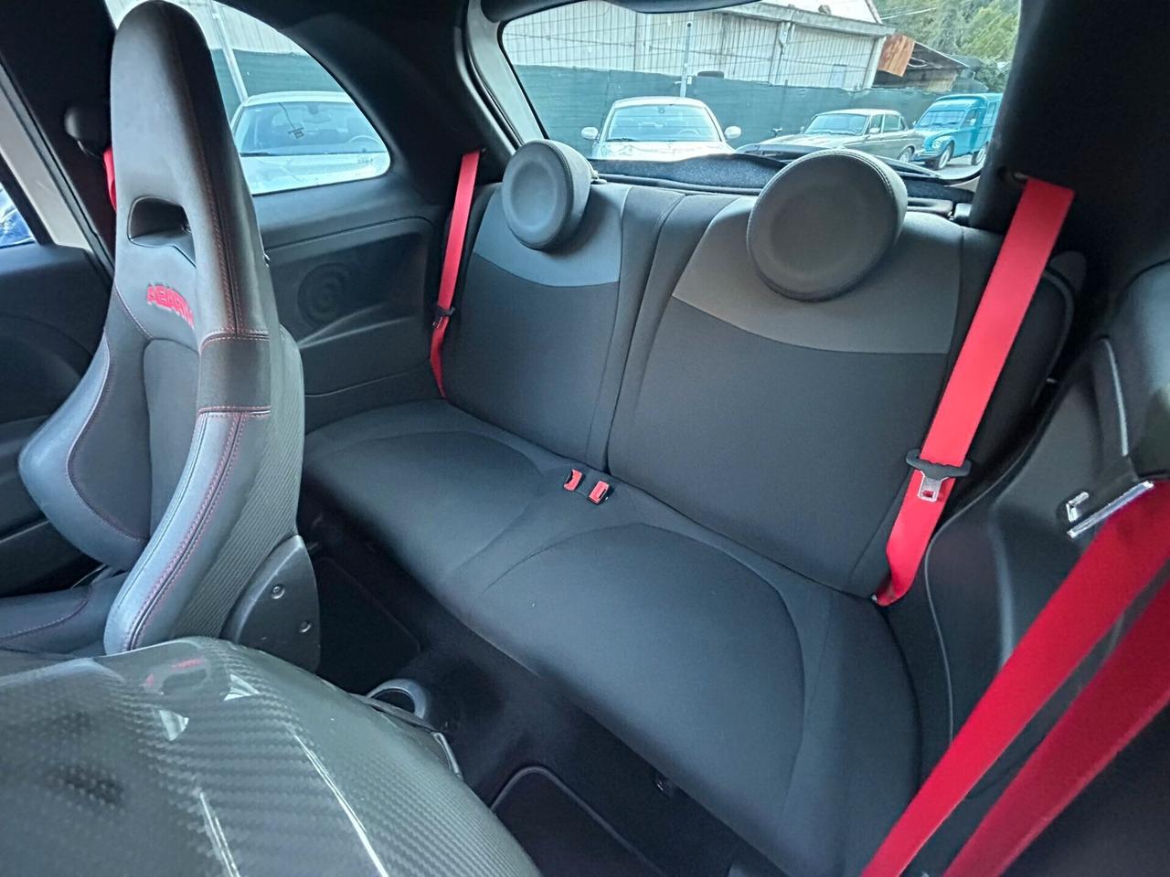 Abarth 595 1.4 Turbo T-Jet 180 CV Competizione