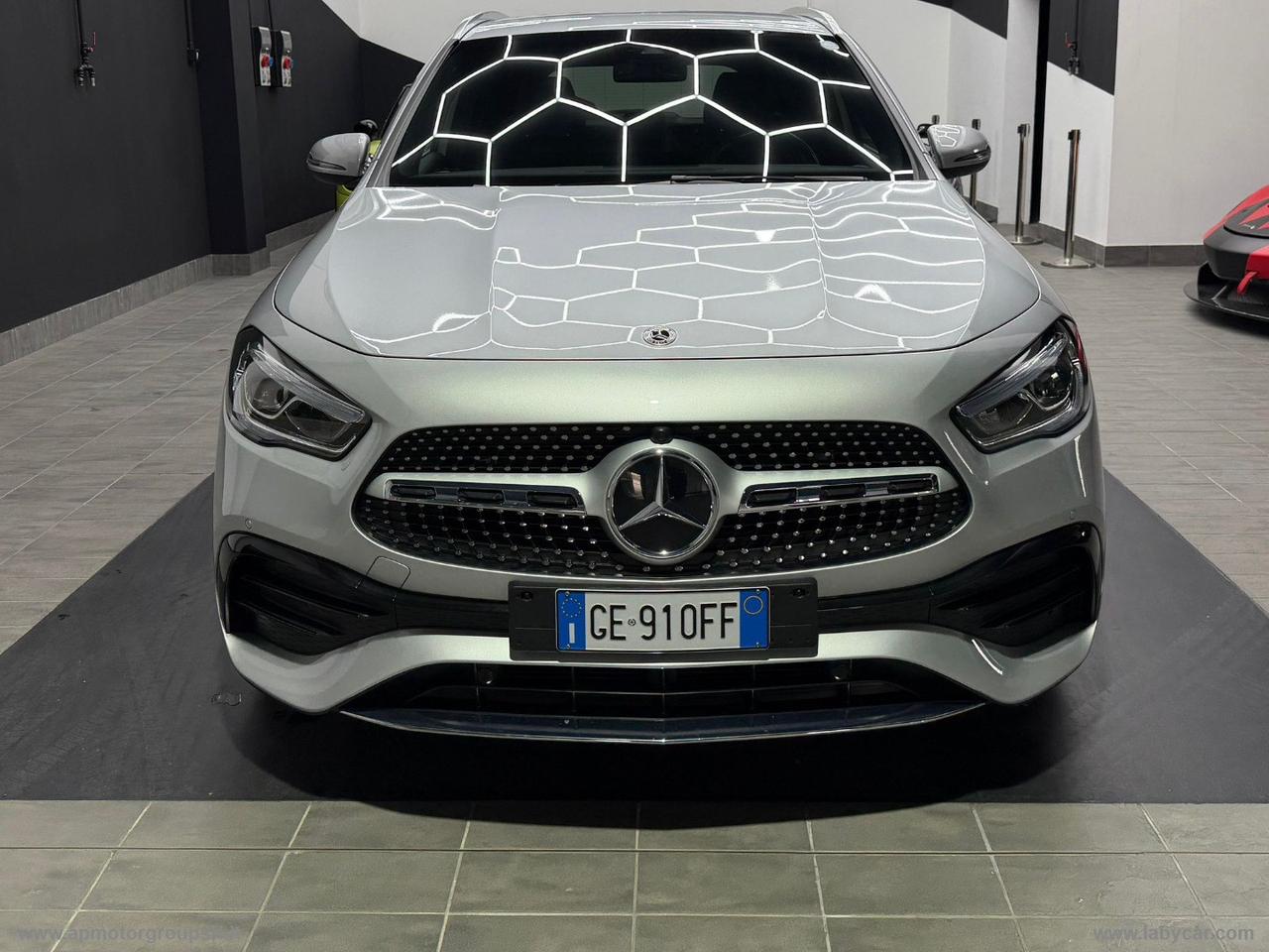 MERCEDES-BENZ GLA 200 d 4Matic AMG Line PREMIUM