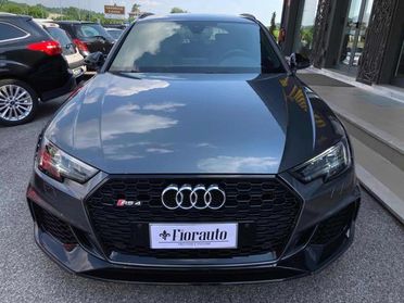 AUDI RS4 4 Avant 2.9 TFSI quattro tiptronic