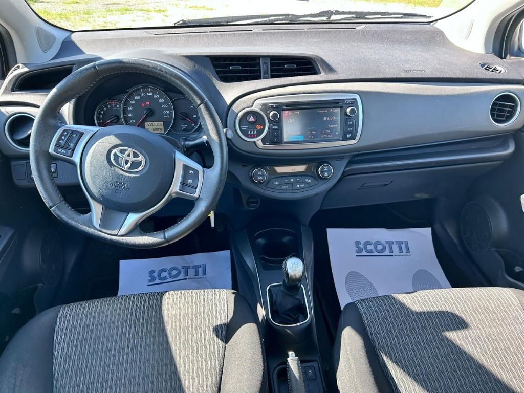 TOYOTA Yaris III 2011 - Yaris 5p 1.0 Lounge c/CL