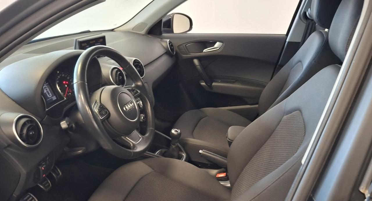 Audi A1 1.0 TFSI ultra S LINE 45.000km