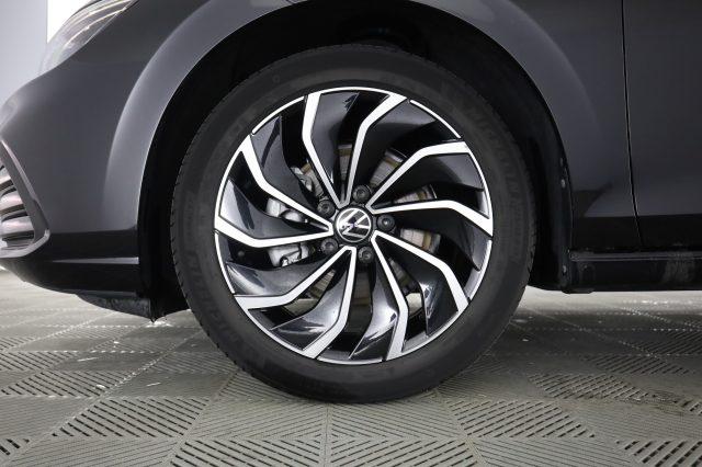 VOLKSWAGEN Golf Golf 1.0 eTSI EVO DSG Life