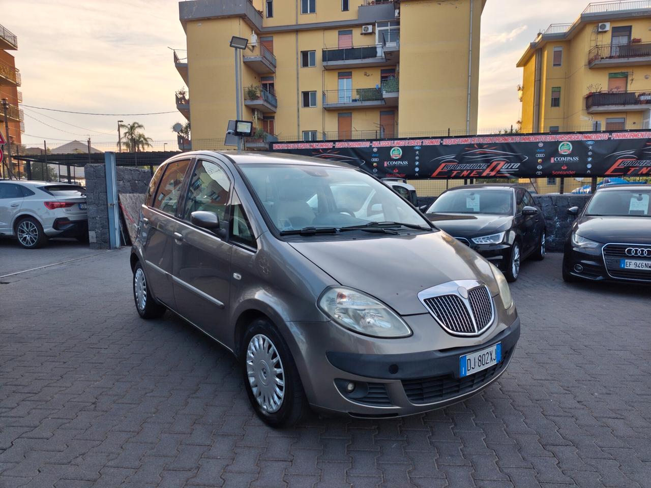 Lancia MUSA 1.3 Multijet 16V Oro
