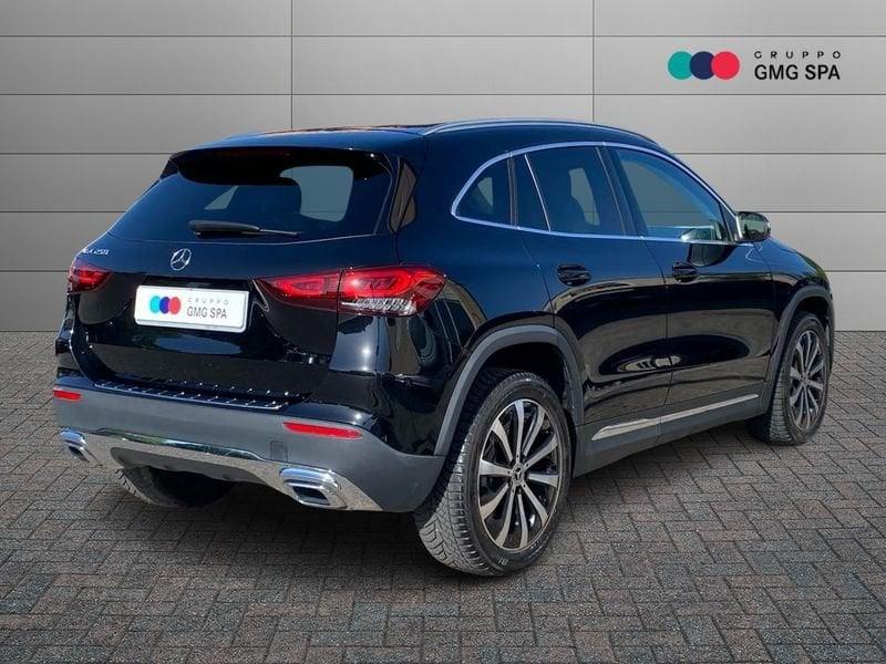 Mercedes-Benz GLA 250 Sport auto