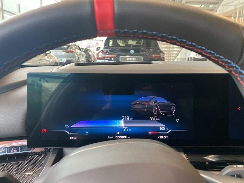 BMW Serie 5 i5 i5 Berlina M60 xDrive M Sport Pro