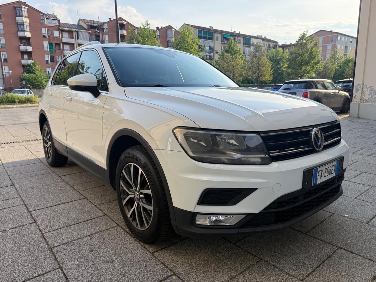 Volkswagen Tiguan 2.0 TDI DSG 4MOTION Style BMT