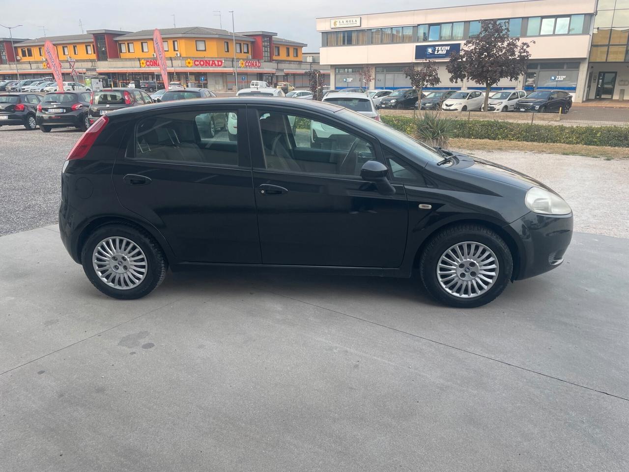 FIAT PUNTO 1.2 BENZINA/GPL – 2007 – 190.972 KM
