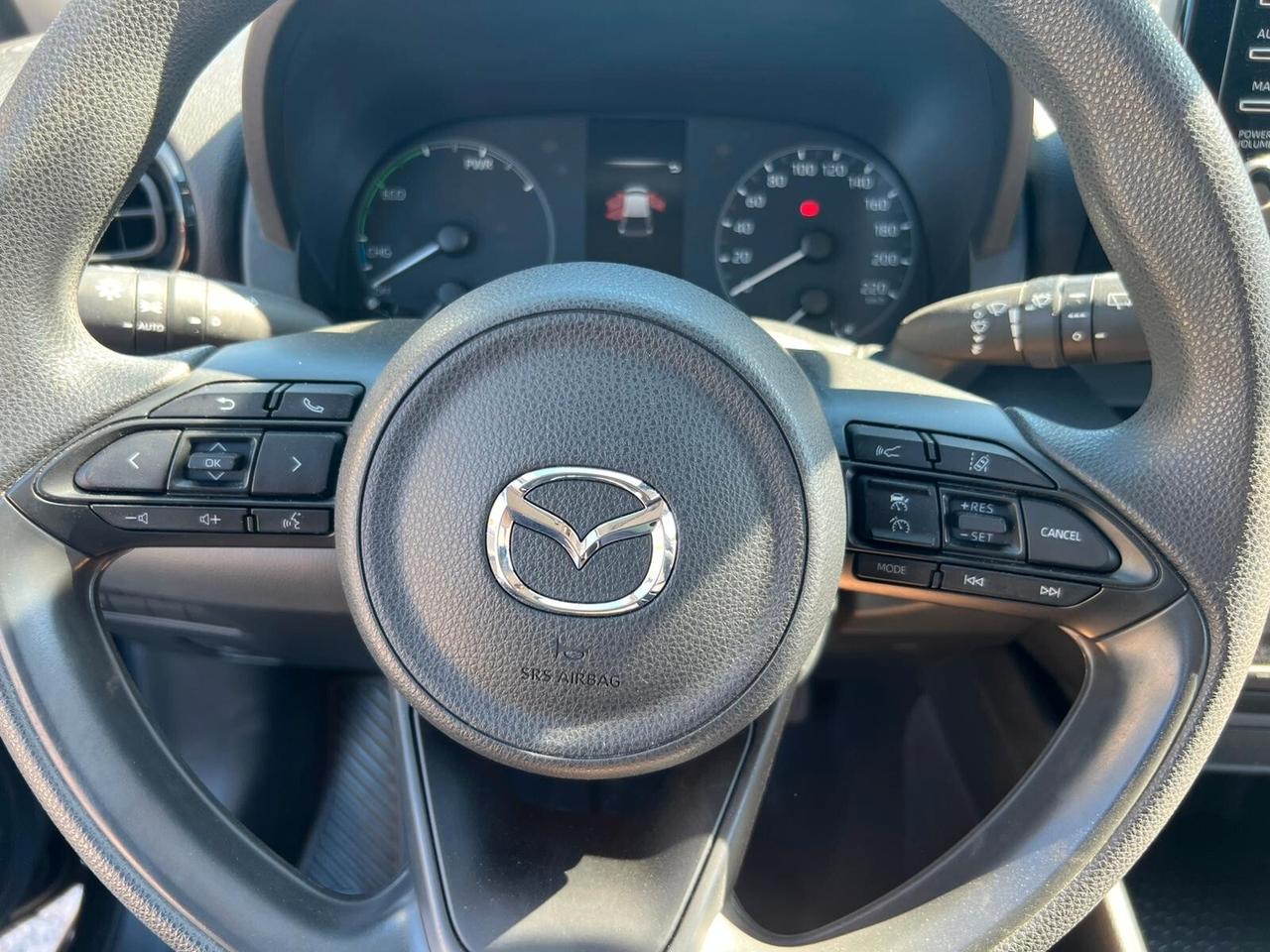 Mazda 2 1.500 HYBRID 92CV
