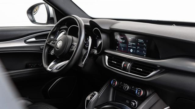 ALFA ROMEO Stelvio 2.2 Turbodiesel 210 CV AT8 Q4 Veloce