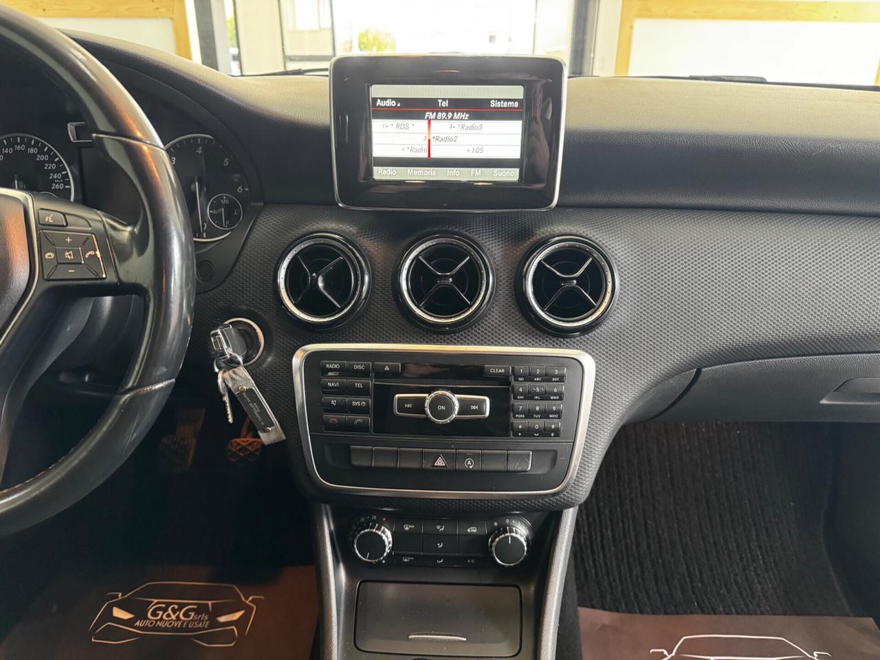 Mercedes-benz Classe A 180d -2015