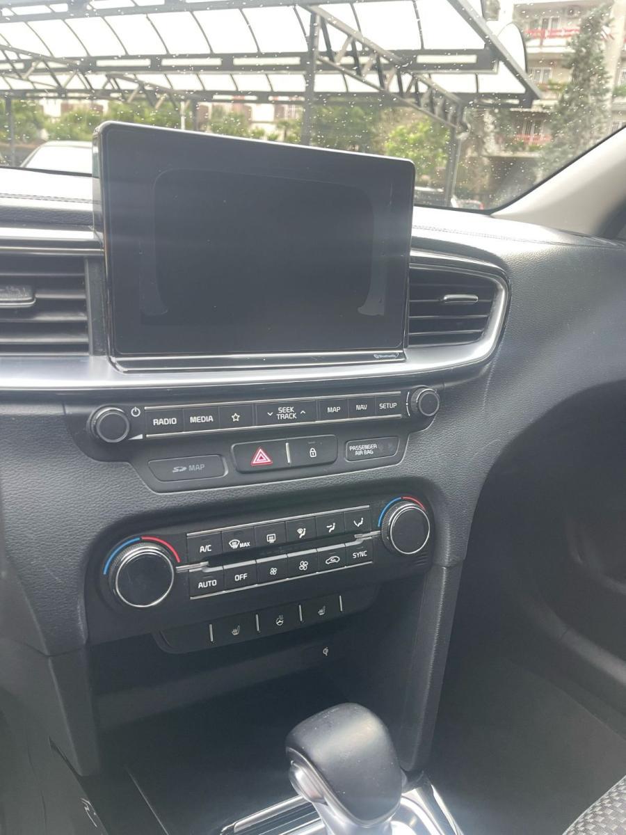 KIA - Ceed 1.6 CRDi 136 CV DCT SW Evolution