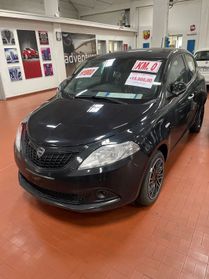 Lancia Ypsilon 1.0 FireFly 5 porte S&S Hybrid Oro