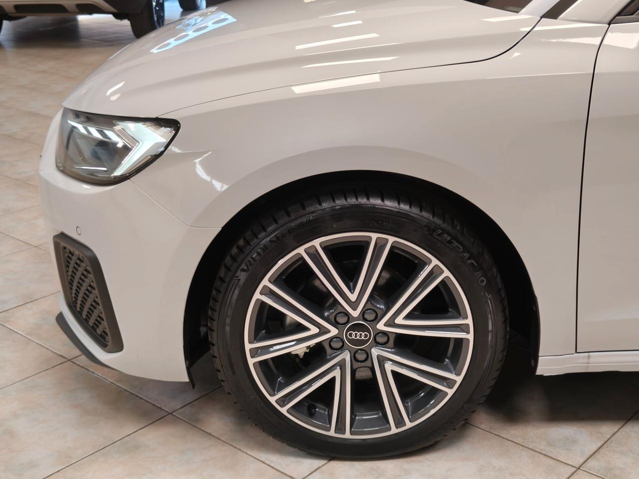 Audi A1 SPB 30 TFSI Identity Black