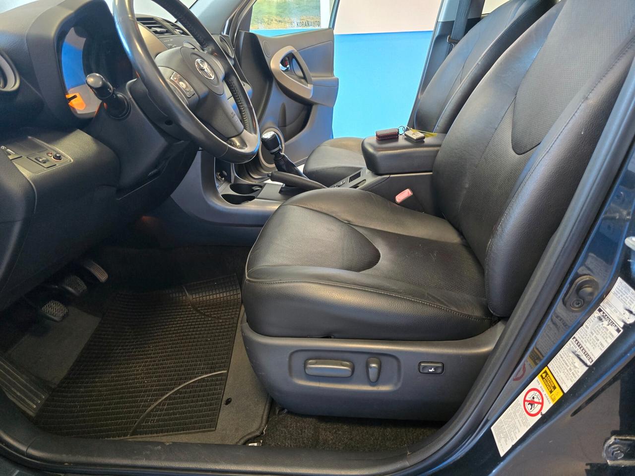 Toyota RAV 4 RAV4 2.2 D-4D 136 CV DPF Luxury