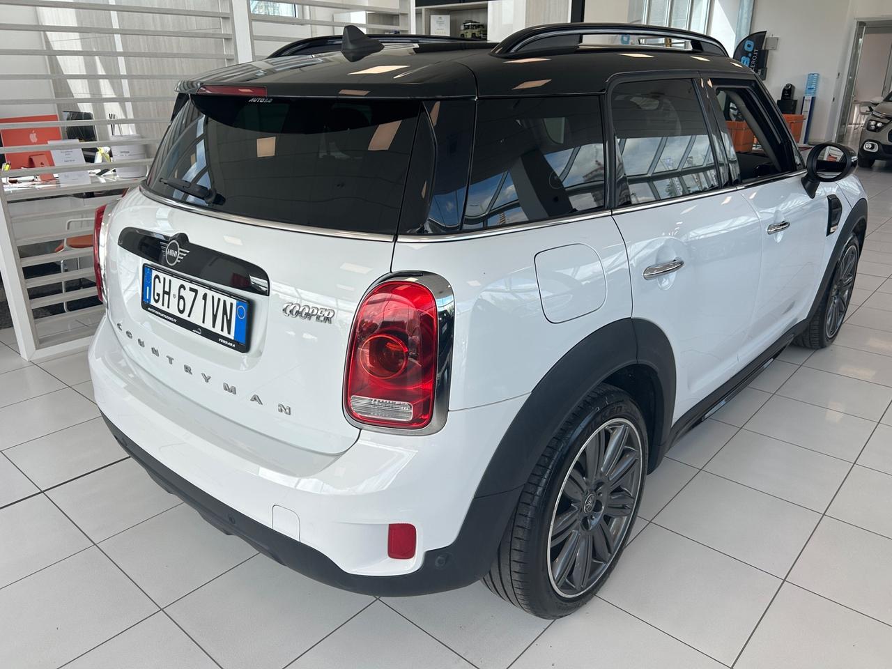Mini 1.5 Cooper Countryman Hype Auto