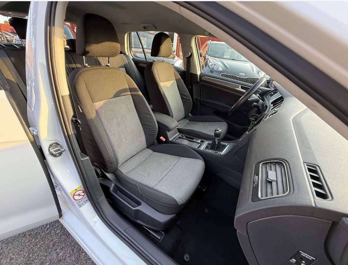 Golf 1.6 TDI -Highline-unipro-rate-garanzia