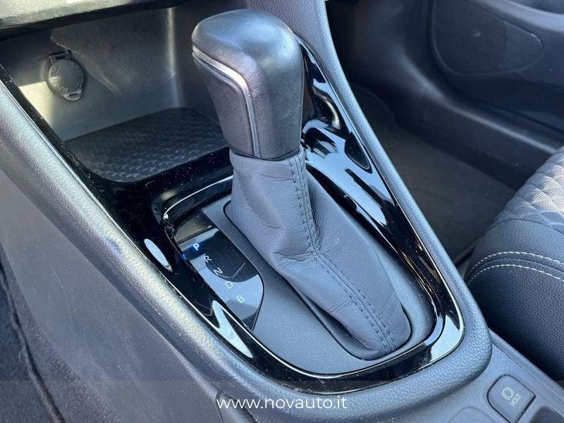Toyota Yaris Hybrid Lounge MY20