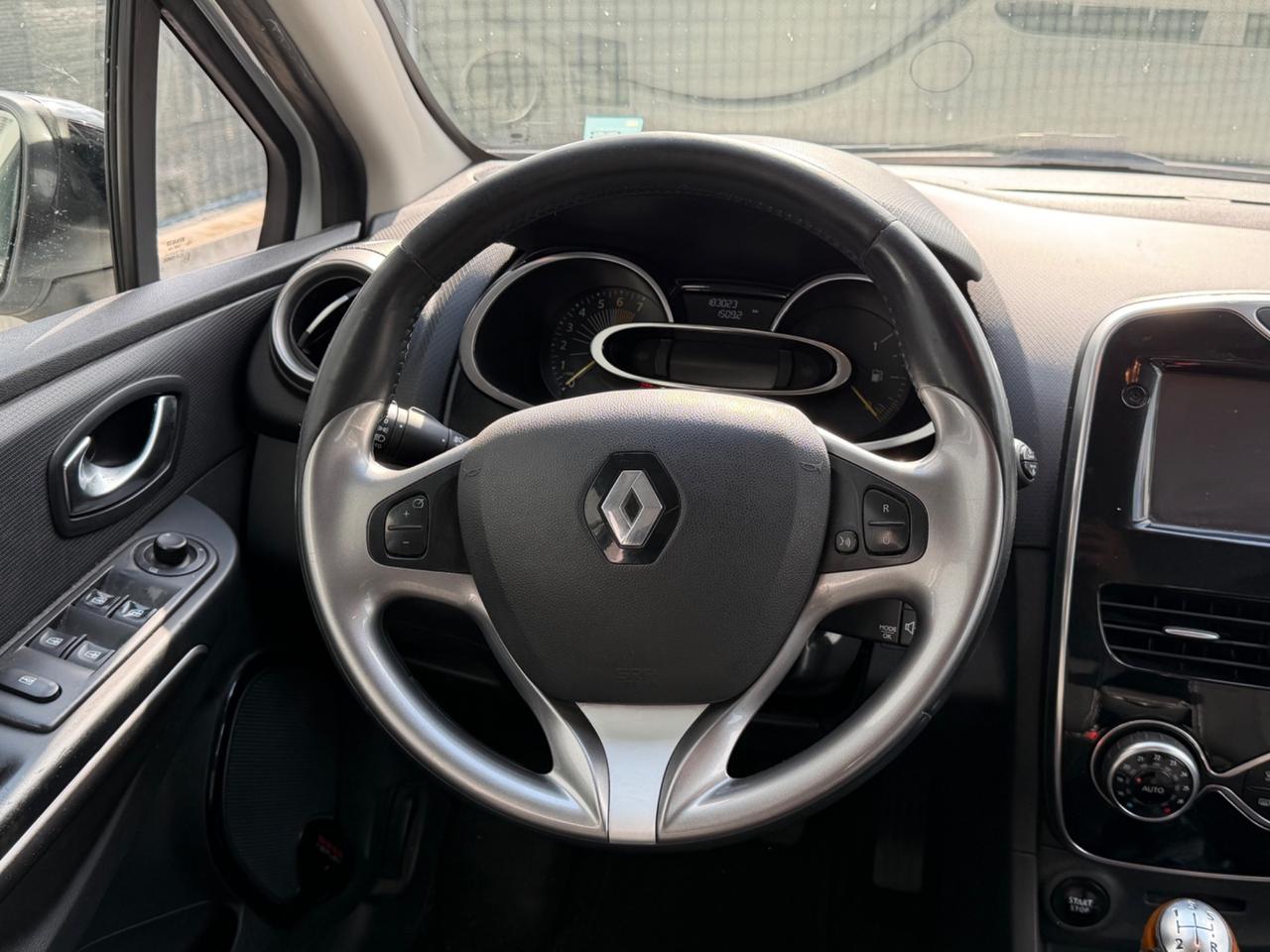 Renault Clio 0.9 TCe 12V 90CV 5 porte Costume National