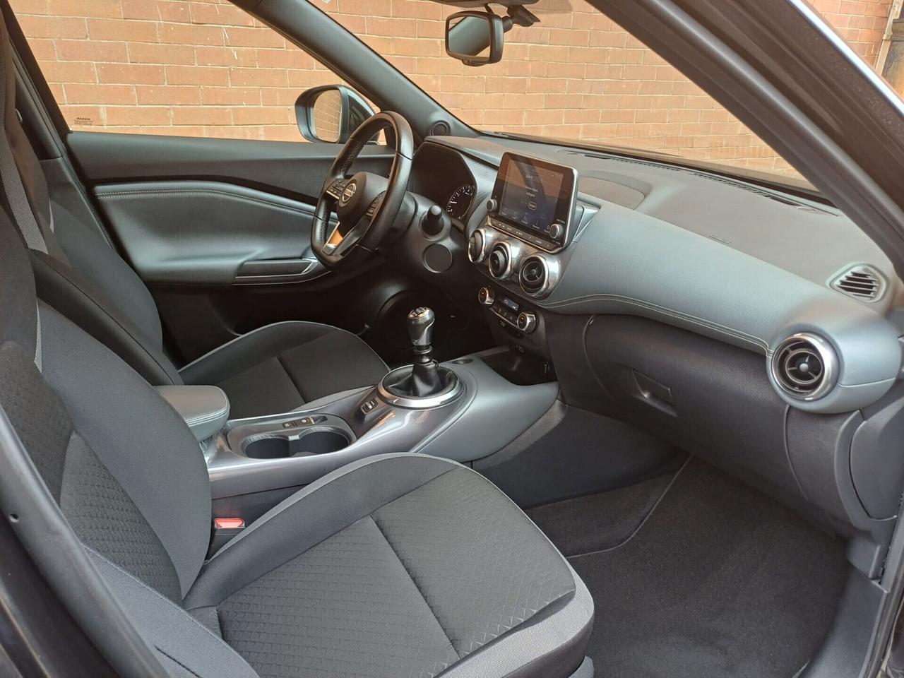 Nissan Juke 1.0 DIG-T 114 CV N-Connecta