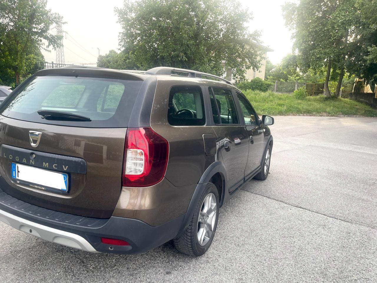 Dacia Logan MCV Stepway 1.5 dCi 8V 90CV Start&Stop per Neopatentati