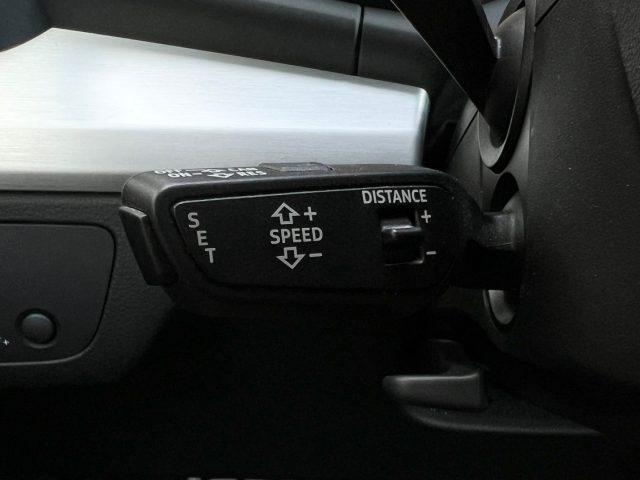 AUDI Q5 40 TDI quattro S tronic S line plus Sline