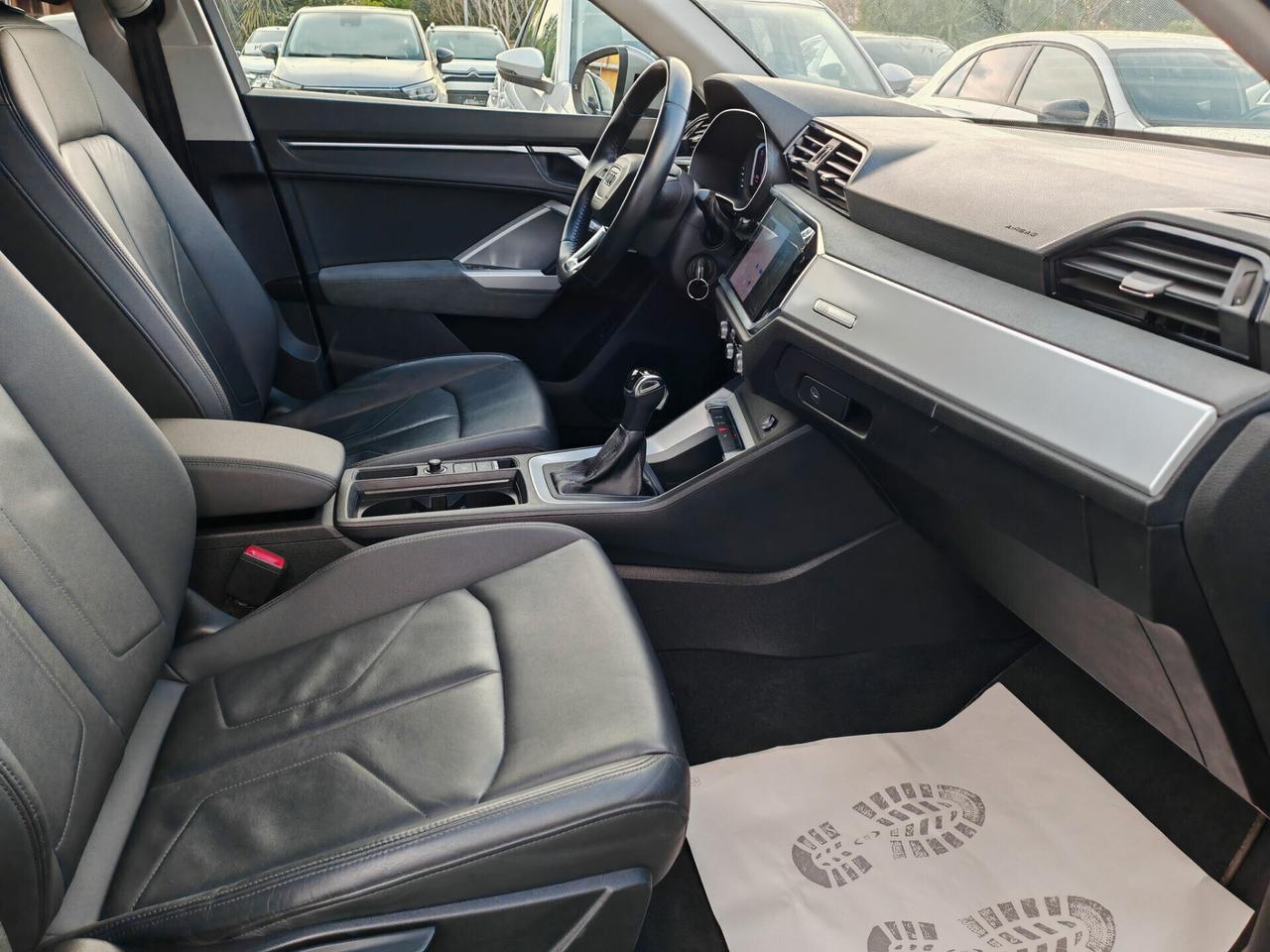 Audi Q3 2.0TDI pelle virtual navig led 2021