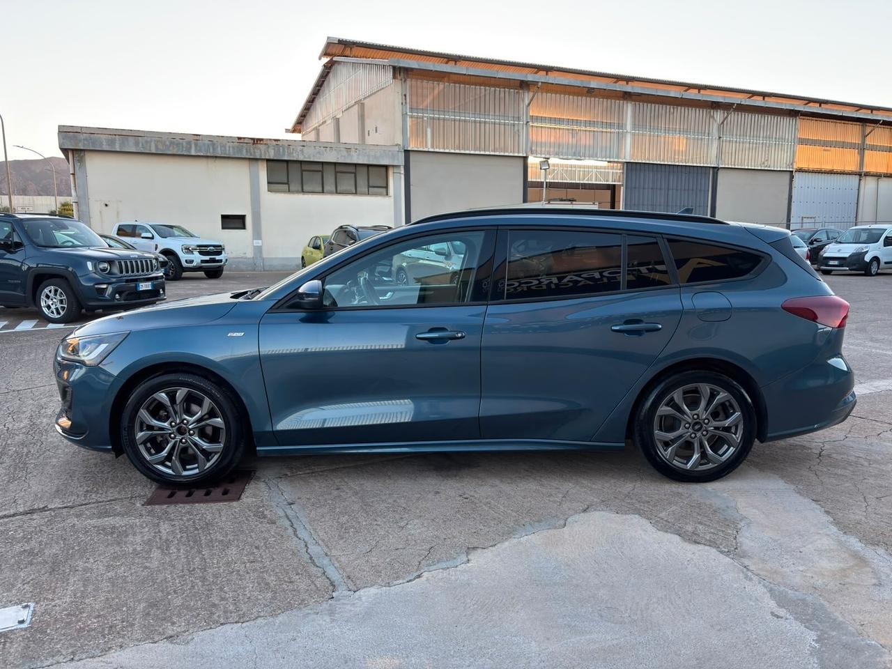 Ford Focus 1.0 EcoBoost Hybrid 125 CV SW ST-Line Style MY 2022