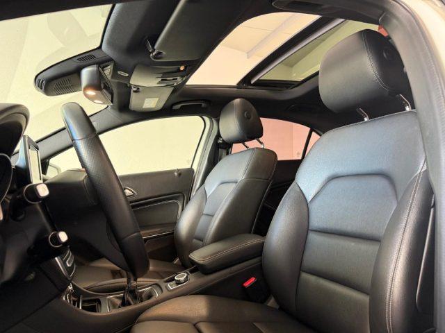 MERCEDES-BENZ A 180 d Premium