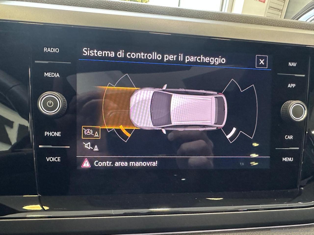 VOLKSWAGEN Taigo 1.0 TSI 115 CV R-Line