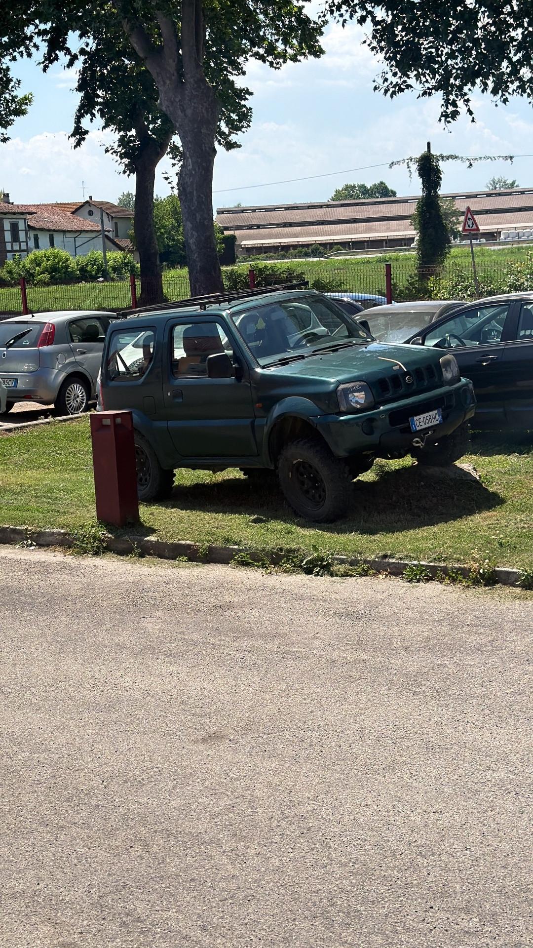 Suzuki Jimny 1.3i 16V cat 4WD JLX Special