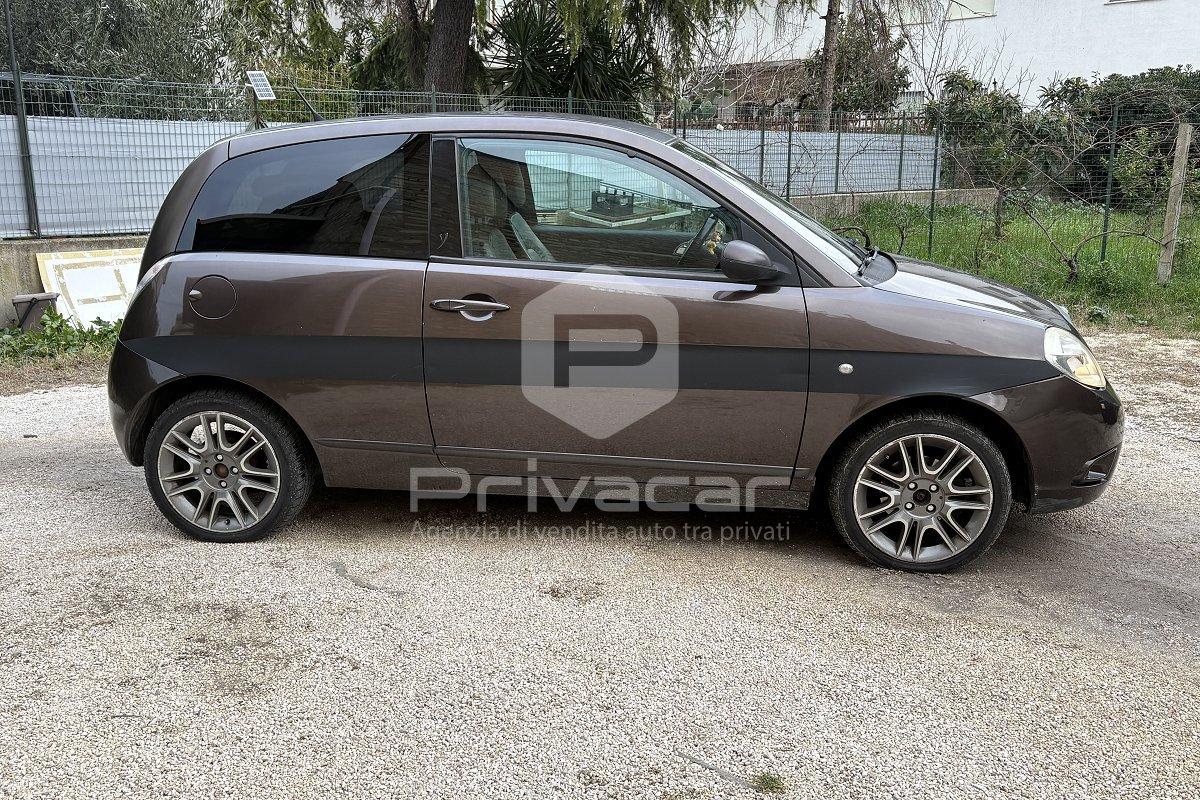 LANCIA Ypsilon 1.2 Versus