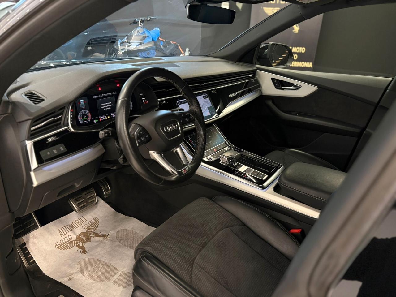 Audi Q8 50 TDI 286 CV S-LINE Quattro tiptronic