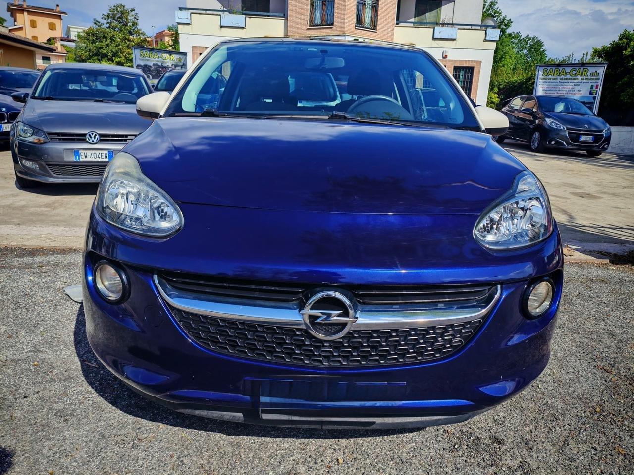 Opel Adam 1.2 70 CV Glam