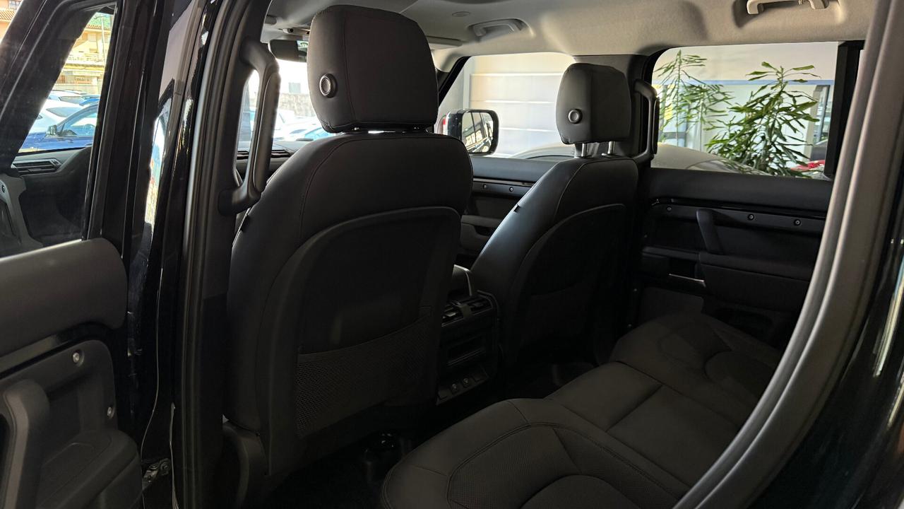 Land Rover Defender 110 3.0D AUTOCARRO N1